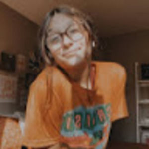 Meet your Posher, Lily